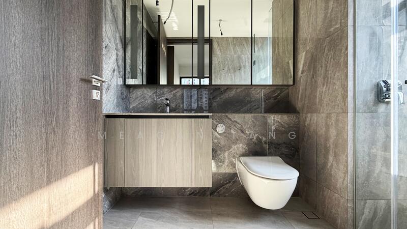 For Sale - Piccadilly Grand