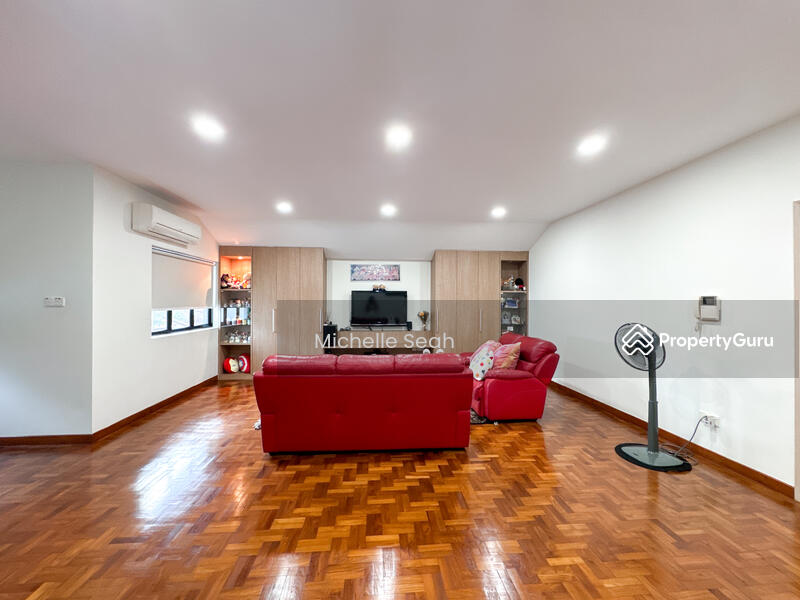 For Sale - Near Park Wide Frontage D22 Huge Bungalow