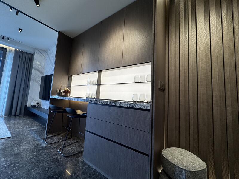 For Rent - 19 Nassim