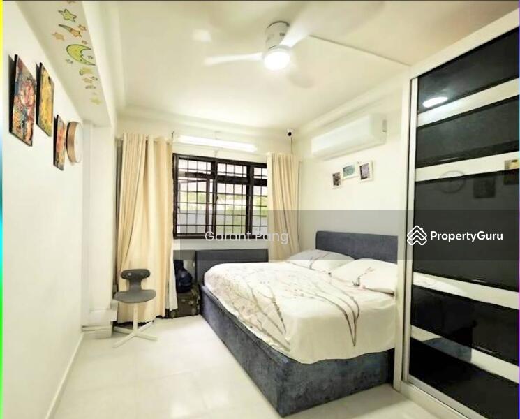 For Sale - 407 Sembawang Drive
