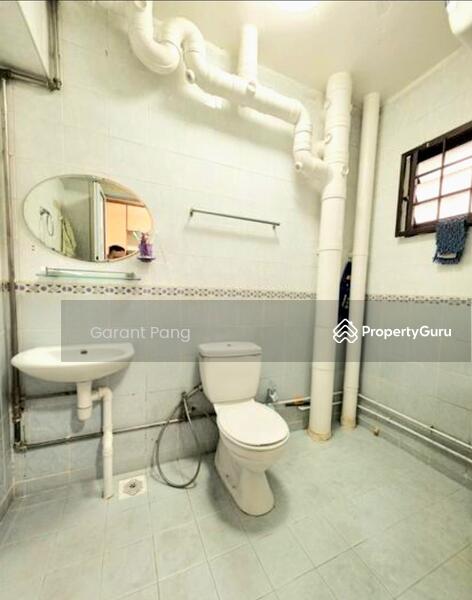 For Sale - 407 Sembawang Drive