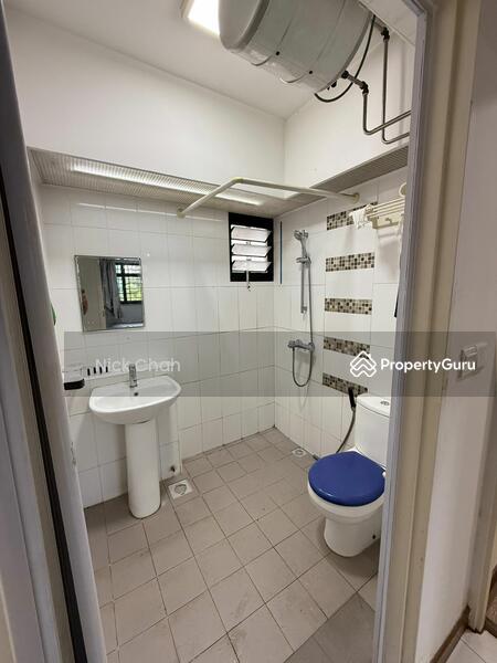 Common Bathroom