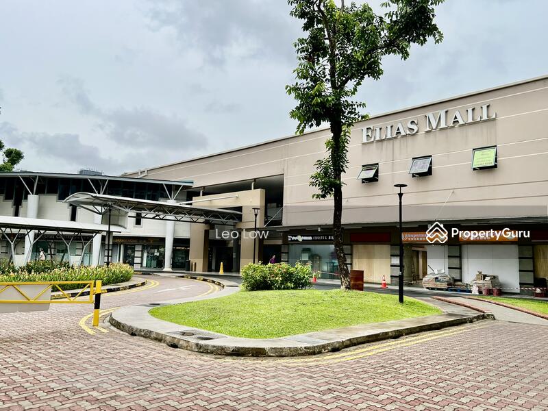 Elias Mall ~350m away