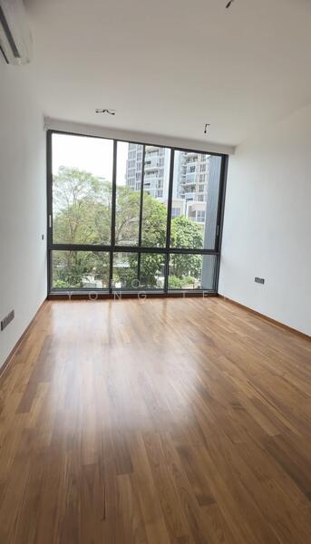 Kovan/Simon/Florence Terraced House For Sale at S$ 6,500,000 | PropertyGuru Singapore - Bedroom 