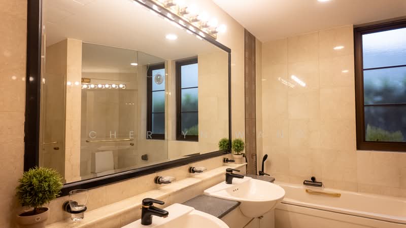 Manhattan Mansions, 76 Grange Road, Room Rental, 100 sqft, Apartment For Rent, by Cherlyn Wang, 60129470 - MBR7 Bathroom - PropertyGuru.com.sg