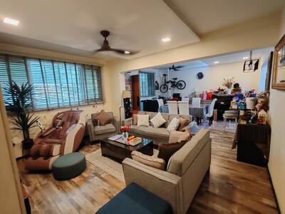 For Sale - 835 Jurong West Street 81