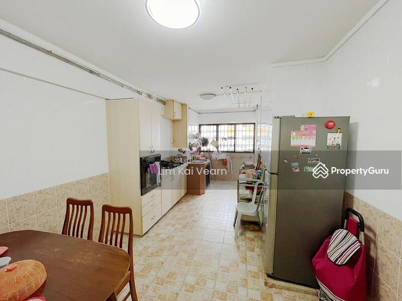 For Sale - 125 Geylang East Avenue 1