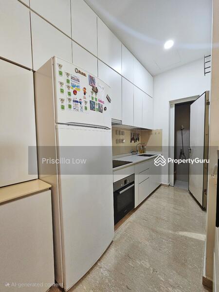 Kitchen with bomb shelter and WC