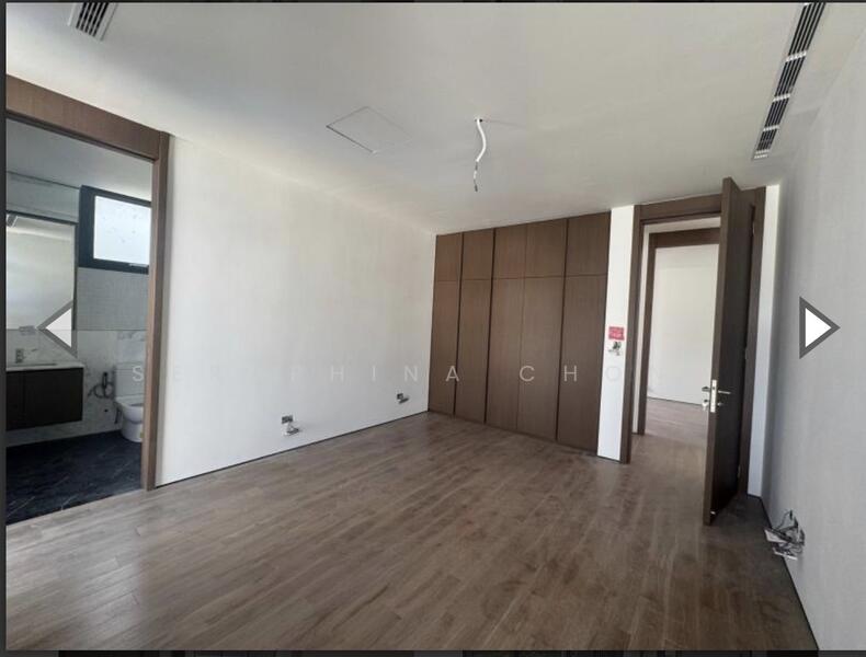 Elevated Living Dining⭐️Almost New❤️1KM Henry Park Pri☎️9.8.2.8.0.0.6.4, Holland / Greenleaf View / Maryland Estate, 5 Bedrooms, 6,926 sqft, Semi-Detached House For Sale, by Seraphina Chong, 60129698 - PropertyGuru.com.sg