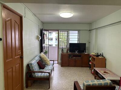 For Sale - 20 Dover Crescent