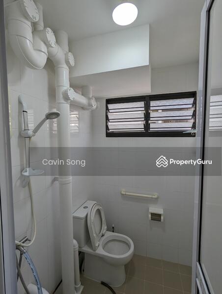 Bath / Toilet