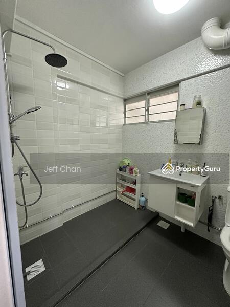 For Sale - 608 Yishun Street 61