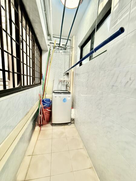 For Sale - 683A Woodlands Drive 62