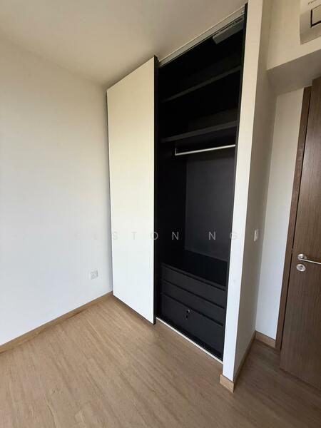 For Rent - Le Quest