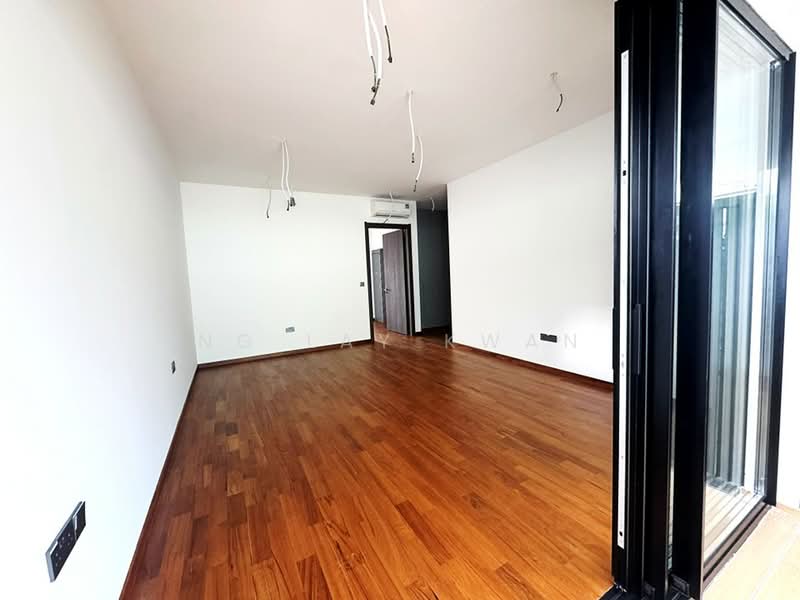 Hillview’s Crown Jewel: Brand New Mega Terrace, Hillview crescent hillview ave hume ave, 6 Bedrooms, 7,240 sqft, Terraced House For Sale, by Ng Lay Kwan, 60130062 - PropertyGuru.com.sg