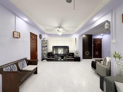 For Sale - 822 Jurong West Street 81