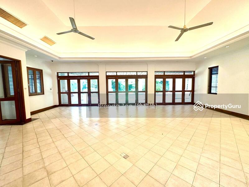Good Class Bungalow for Rent in the Holland/Belmont vicinity