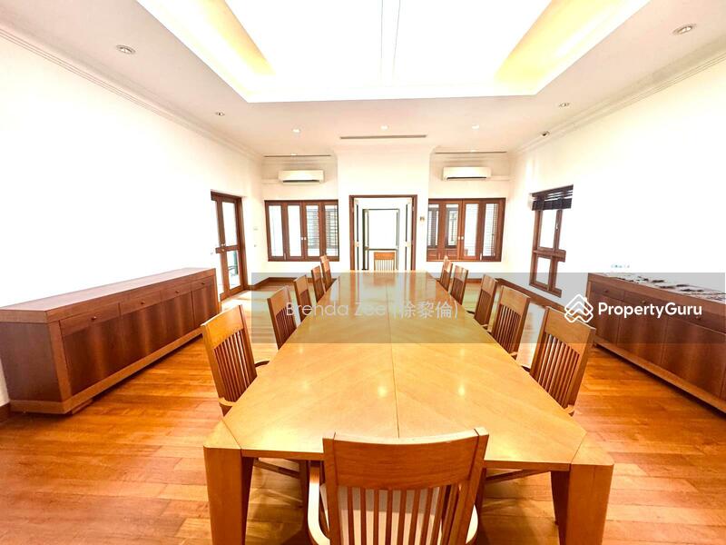 Good Class Bungalow for Rent in the Holland/Belmont vicinity