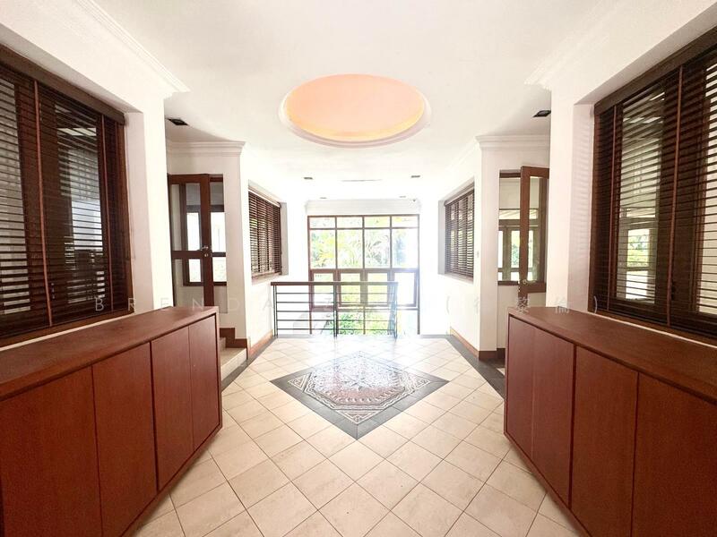 Holland Road Vicinity ✧ Good Class Bungalow for Rent, Leedon Park, Belmont Road, Holland Road, 5 Bedrooms, 10,000 sqft, Good Class Bungalow For Rent, by Brenda Zee (徐黎倫), 60130230 - Good Class Bungalow for Rent in the Holland/Belmont vicinity - PropertyGuru.com.sg