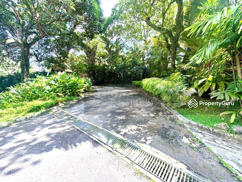 Good Class Bungalow for Rent in the Holland/Belmont vicinity