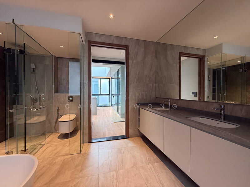 For Sale - ❤️GIANT⚡️A Grand Oasis 5 Levels Extended Inter Terrace with Swimming Pool and Home Lift