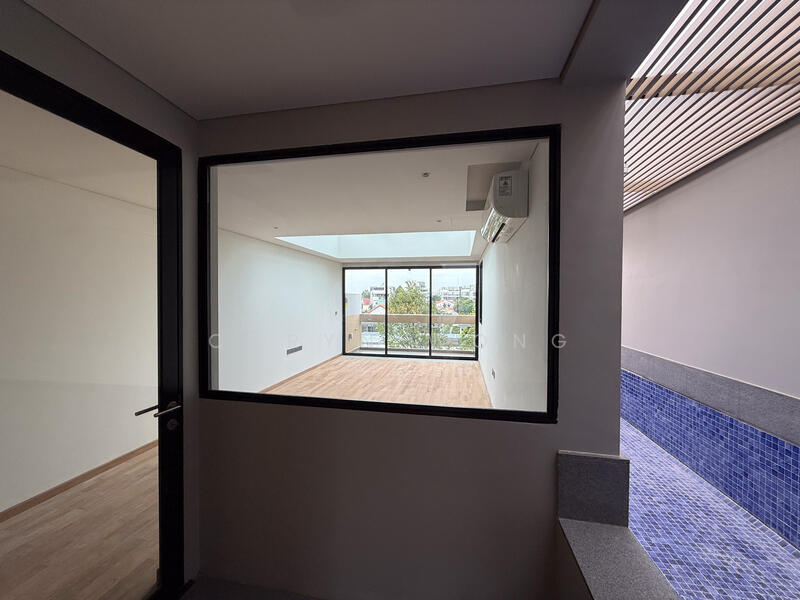 For Sale - ❤️GIANT⚡️A Grand Oasis 5 Levels Extended Inter Terrace with Swimming Pool and Home Lift