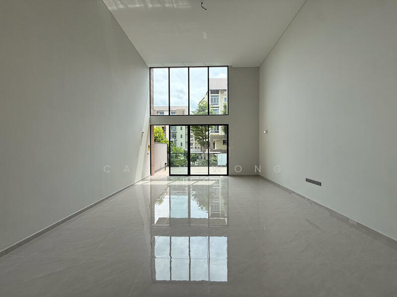 For Sale - ❤️GIANT⚡️A Grand Oasis 5 Levels Extended Inter Terrace with Swimming Pool and Home Lift