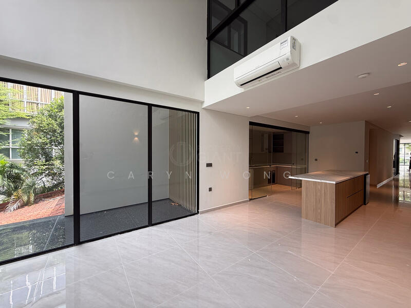 For Sale - ❤️GIANT⚡️A Grand Oasis 5 Levels Extended Inter Terrace with Swimming Pool and Home Lift