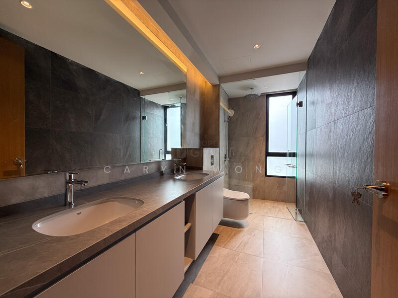 For Sale - ❤️GIANT⚡️A Grand Oasis 5 Levels Extended Inter Terrace with Swimming Pool and Home Lift