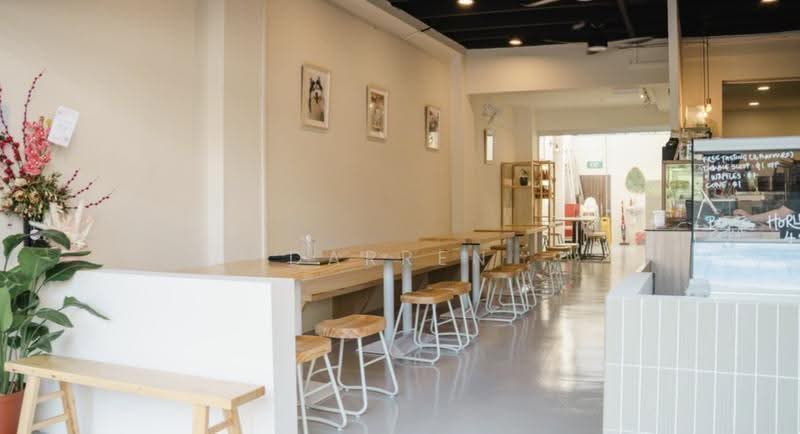 Rare Kovan Freehold Two Storey Shophouse For Sale, Hougang / Punggol / Sengkang, 4 Bedrooms, 1,900 sqft, Shophouse For Sale, by Darren Ong, 60130371 - Interior - PropertyGuru.com.sg