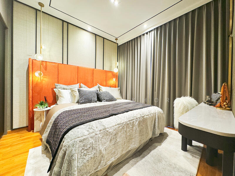 🔥🔥🔥!!! CHEAP !!! FREEHOLD !!! CITY LIVING !!! WALK TO MRT !!!🔥🔥🔥, , 3 Bedrooms, 1,087 sqft, Condominium For Sale, by Eugene Khor, 60130556 - PropertyGuru.com.sg