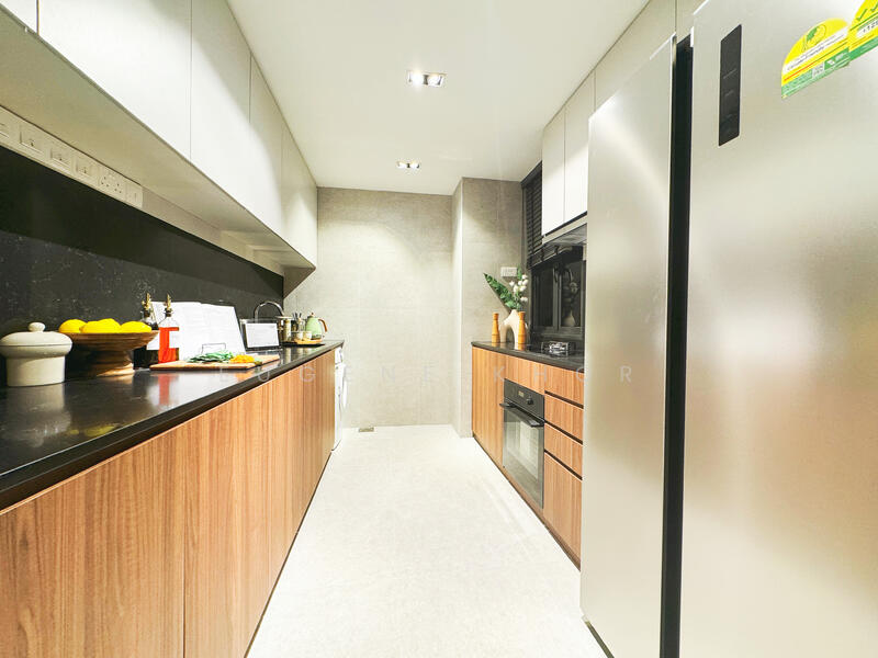🔥🔥🔥!!! CHEAP !!! FREEHOLD !!! CITY LIVING !!! WALK TO MRT !!!🔥🔥🔥, , 3 Bedrooms, 1,087 sqft, Condominium For Sale, by Eugene Khor, 60130556 - PropertyGuru.com.sg