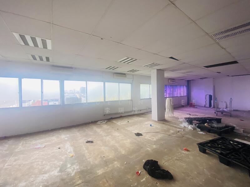 Standard Industrial Building, 11 Jalan Mesin, 8,720 sqft, Light Industrial (B1) For Sale, by Jacqueline Lee 李瑞玲, 60130744 - Others - CommercialGuru.com.sg