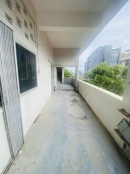 Standard Industrial Building, 11 Jalan Mesin, 8,720 sqft, Light Industrial (B1) For Sale, by Jacqueline Lee 李瑞玲, 60130744 - Balcony - CommercialGuru.com.sg