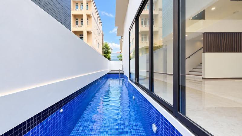 ⭐️⭐️LANDED7772 @ BRAND NEW SEMI D NEAR NANYANG PRI, Tanglin / Holland / Bukit Timah, 4 Bedrooms, 7,000 sqft, Semi-Detached House For Sale, by Brandon Ng, 60130753 - PropertyGuru.com.sg
