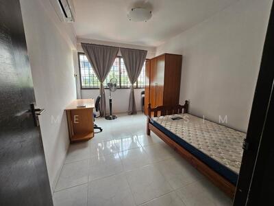 For Rent - 654 Yishun Avenue 4