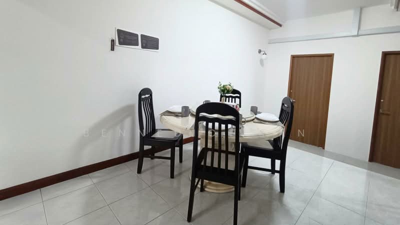 Jalan Mat Jambol, Jalan Mat Jambol, Room Rental, 120 sqft, Terraced House For Rent, by Bennedict Tan, 60130889 - Dining Room - PropertyGuru.com.sg