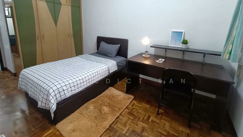 Jalan Mat Jambol, Jalan Mat Jambol, Room Rental, 120 sqft, Terraced House For Rent, by Bennedict Tan, 60130889 - Bedroom - PropertyGuru.com.sg