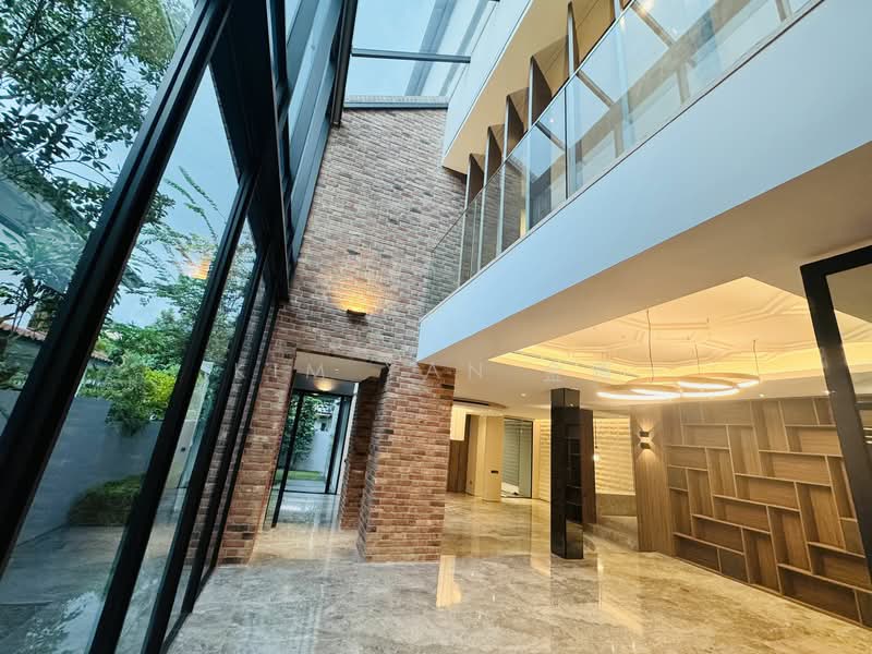 Brand New & luxury, lifestyle home with high taste, Premium Finishing, quality interior & exterior, Thomson Hills Estate - call 8130 3636 to view Now!, 6 Bedrooms, 6,000 sqft, Semi-Detached House For Sale, by Kim Yan 金燕, 60130983 - PropertyGuru.com.sg