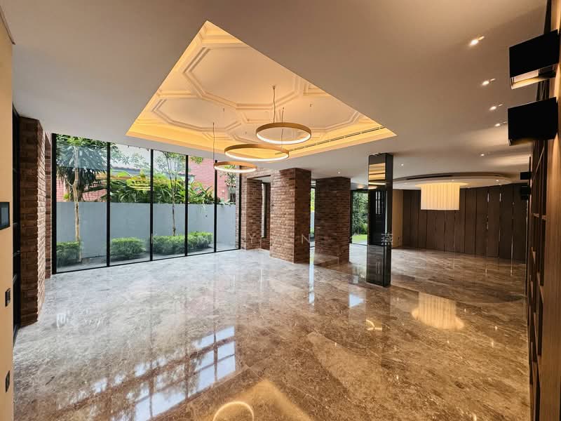 Brand New & luxury, lifestyle home with high taste, Premium Finishing, quality interior & exterior, Thomson Hills Estate - call 8130 3636 to view Now!, 6 Bedrooms, 6,000 sqft, Semi-Detached House For Sale, by Kim Yan 金燕, 60130983 - PropertyGuru.com.sg