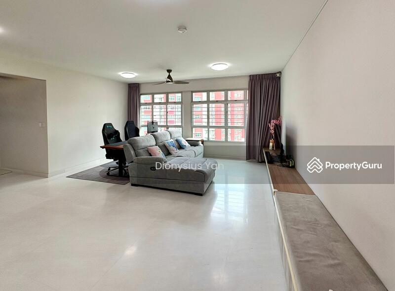For Sale - 439B Bukit Batok West Avenue 8
