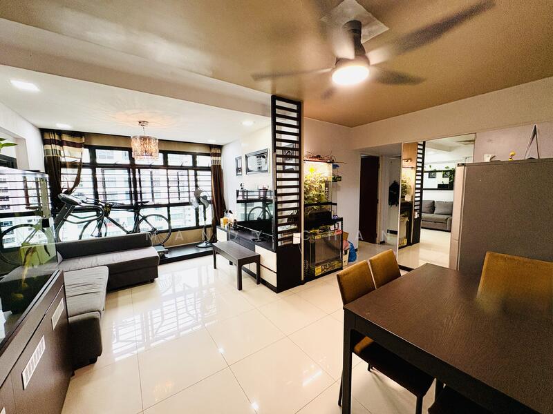 Spacious Living Hall (NS Facing)