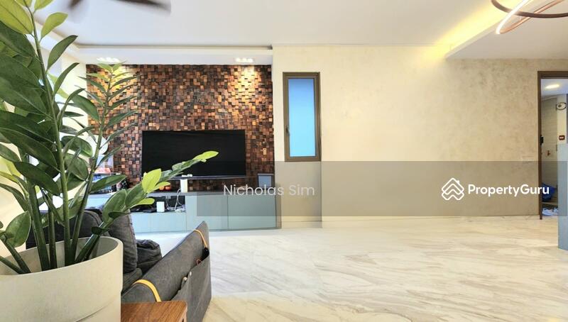 For Sale - D19☘️Undervalued❤️3bed 3bath condo❤️near MRT