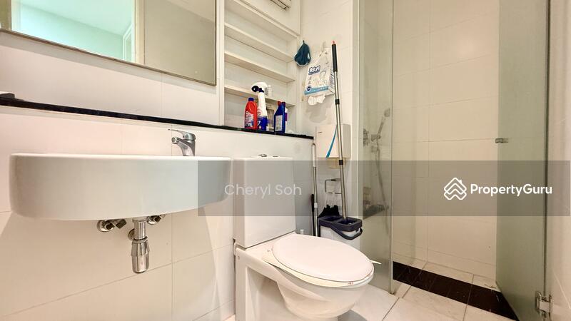 Common Bathroom 