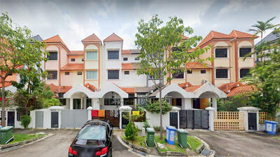 For Rent - Llyn Gardens