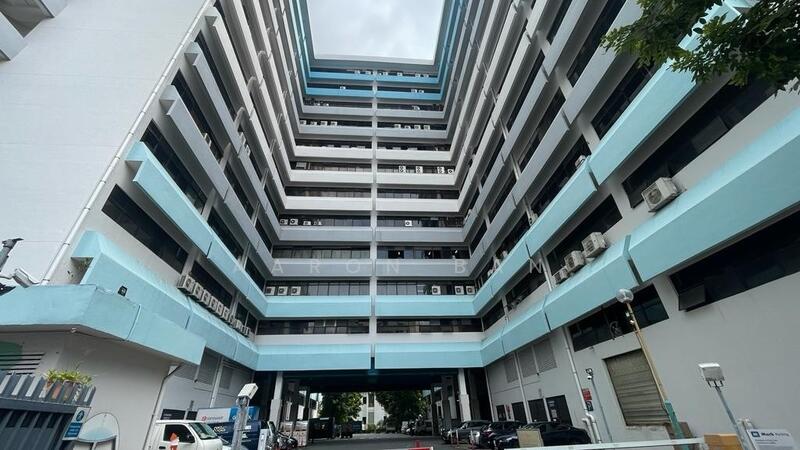 Henderson Industrial Park, 203 Henderson Road, 1,711 sqft, Light Industrial (B1) For Sale, by Aaron Ban, 60131422 - Exterior - CommercialGuru.com.sg