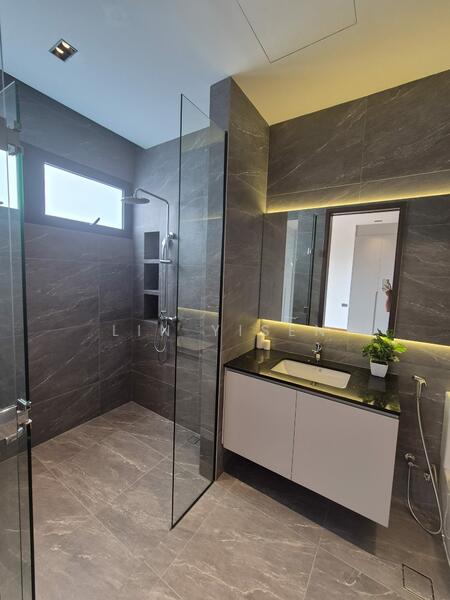 JOO CHIAT PLACE Terraced House For Sale at S$ 6,244,444 | PropertyGuru Singapore - Bathroom