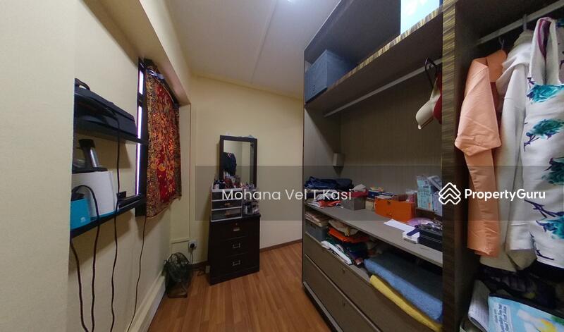 Master Room Closet