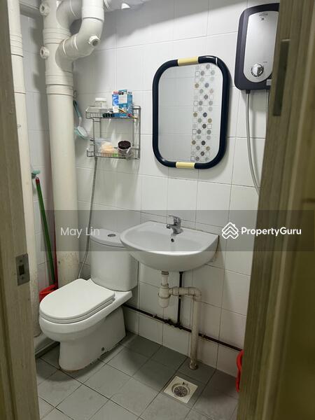 For Rent - 532 Upper Cross Street