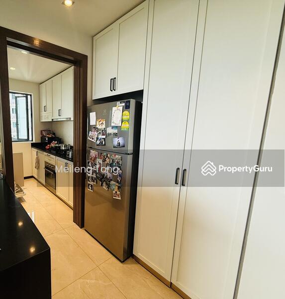 Dry Kitchen